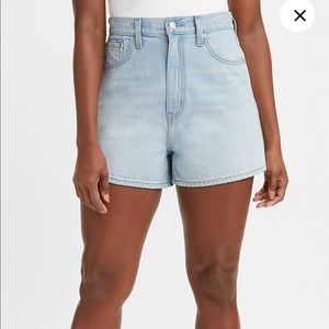 Levi’s High Loose Shorts